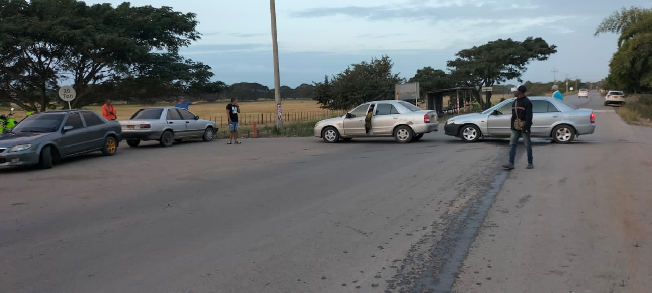Conductores levantan bloqueos que mantenían en vías de La Guajira