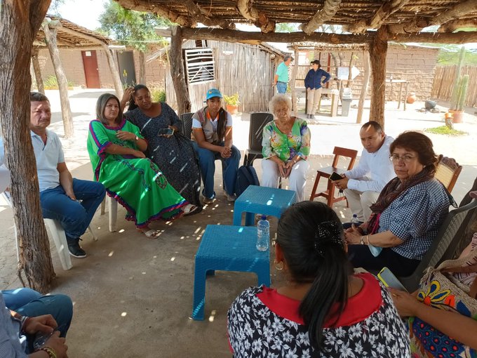 Senadora Aida Avella cumple periplo de cuatro días escuchando las comunidades   de La Guajira