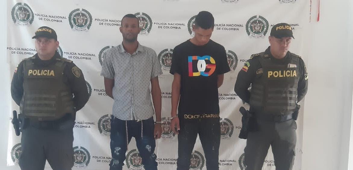 Por el hurto de un celular la Policía Nacional capturó a dos personas en Riohacha 
