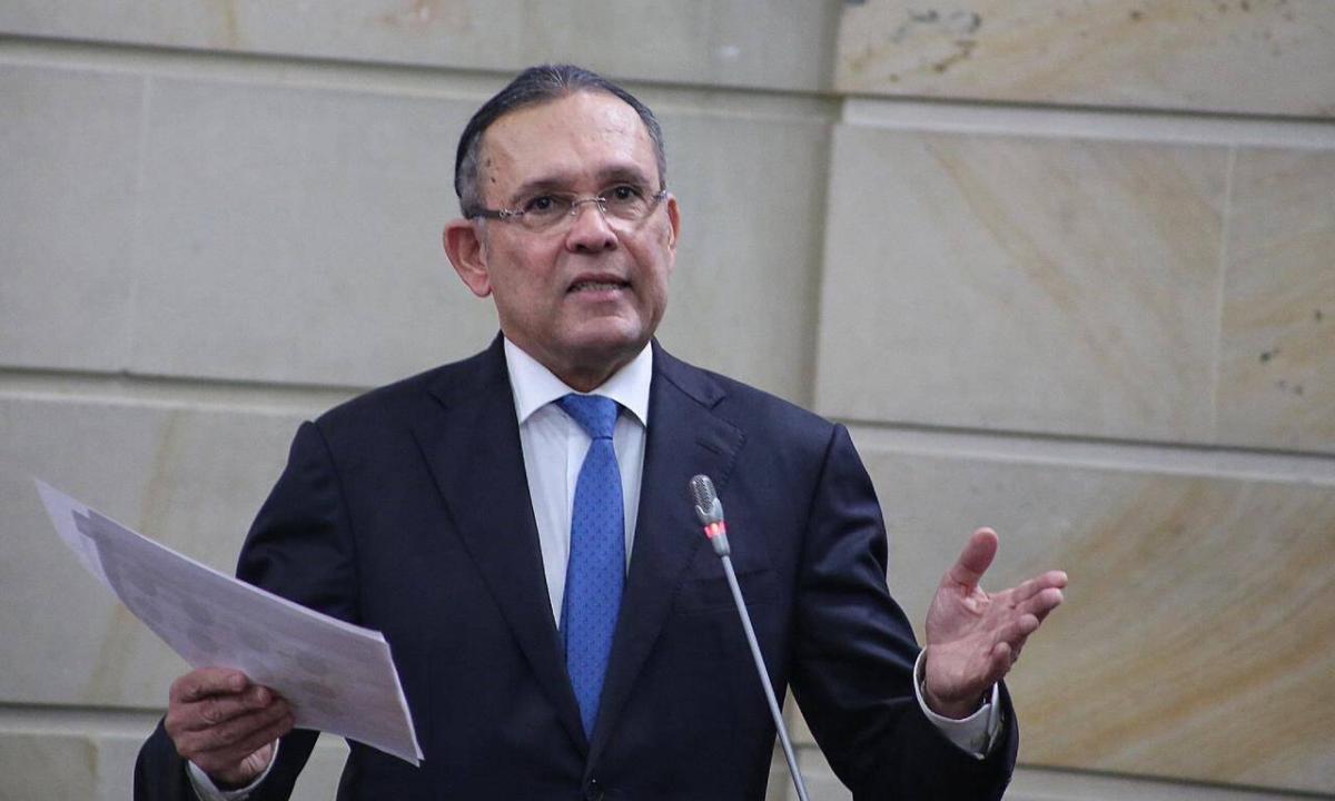 Senador Efraín Cepeda le apuntará como presidente del Partido Conservador a ganar las elecciones territoriales de octubre