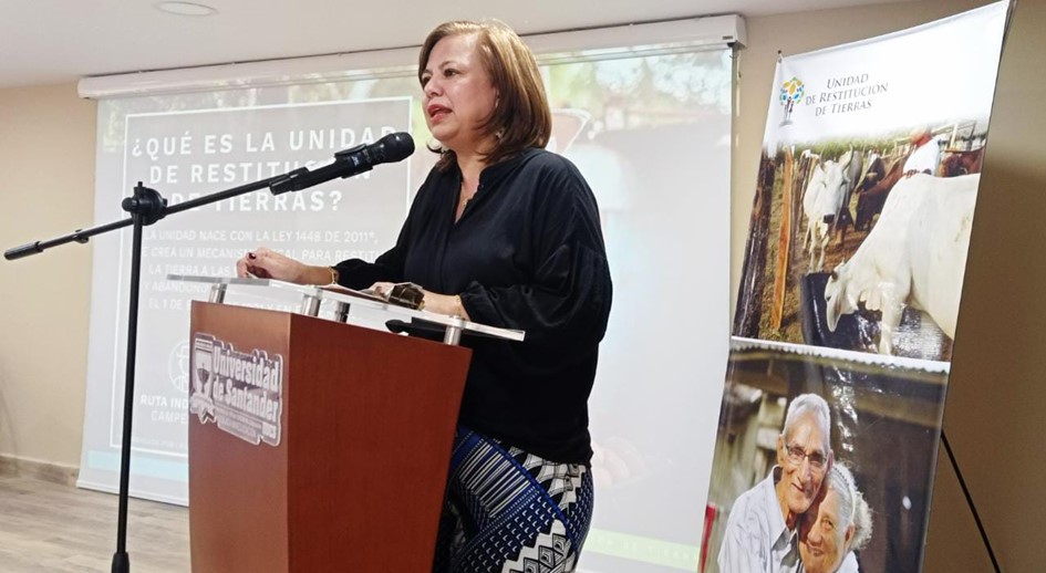 En Valledupar socializan rutas de atención de la URT para víctimas del Cesar y La Guajira 