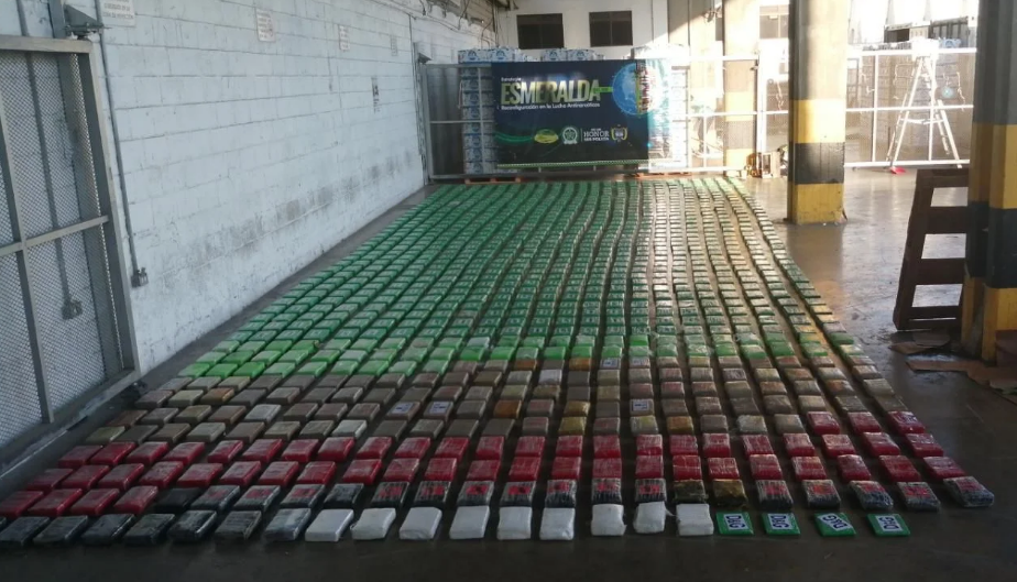 Incautan más de dos toneladas de cocaína en Santa Marta durante la Semana Santa