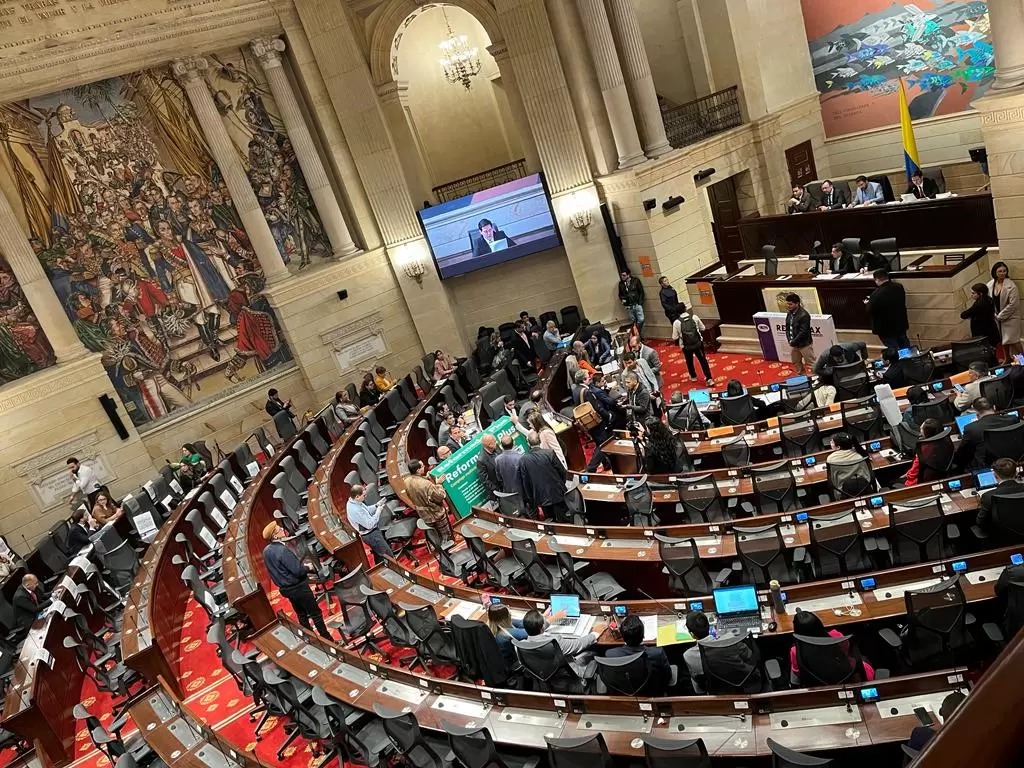Debate sobre reforma laboral en la Comisión Séptima de la Cámara de Representantes fue aplazado por falta de quórum