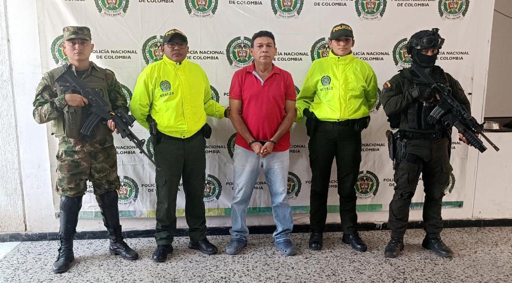 Capturan al ‘Profe’ por presuntos actos sexuales a estudiantes de un colegio en San Juan del Cesar 