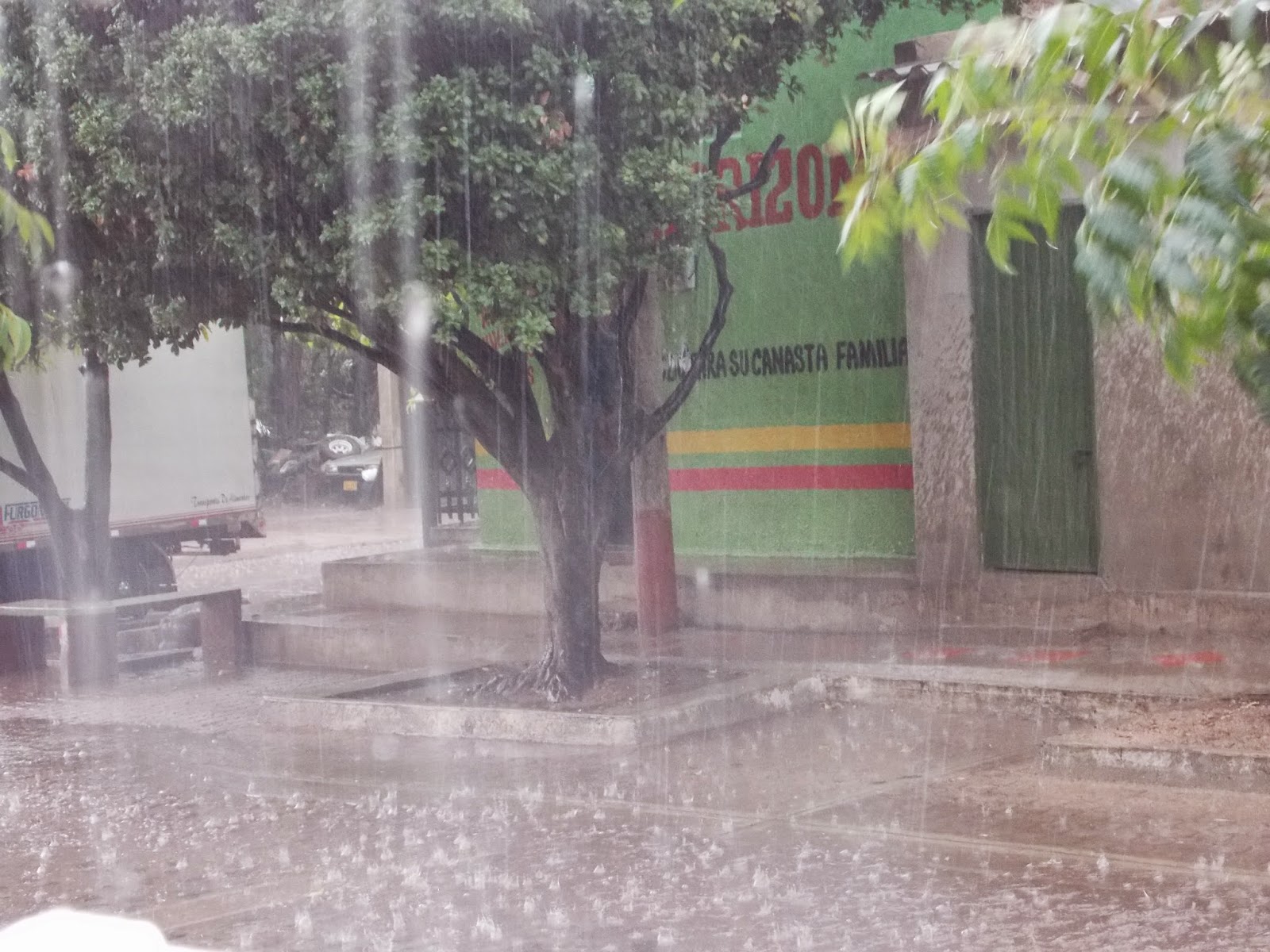 Ideam advierte que onda tropical en el Mar Caribe podría convertirse en un ciclón en 7 días: En La Guajira se podrían presentar fuertes lluvias
