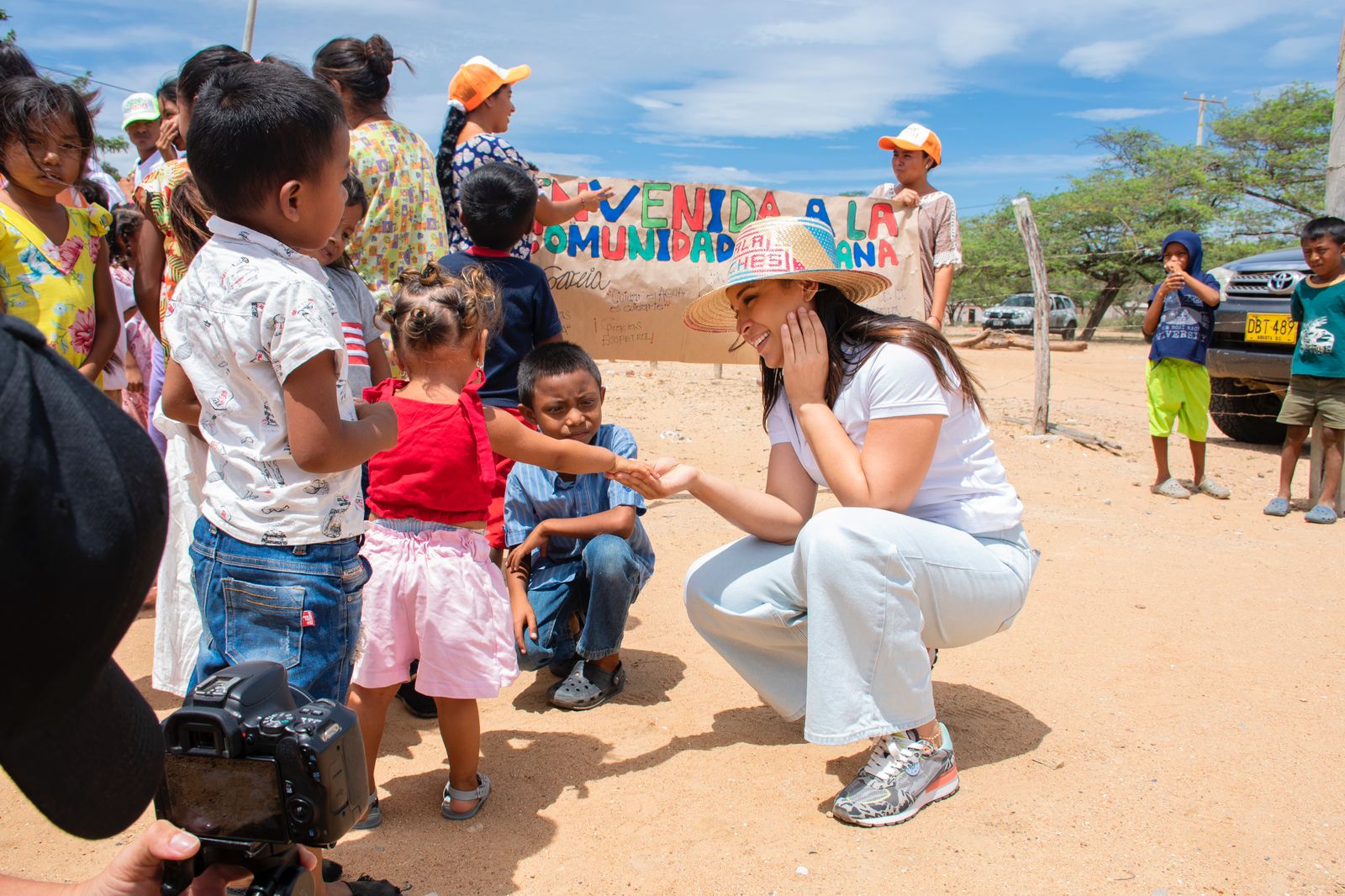 Gobernadora brinda la institucionalidad para llevar agua a las familias de la etnia wayuú