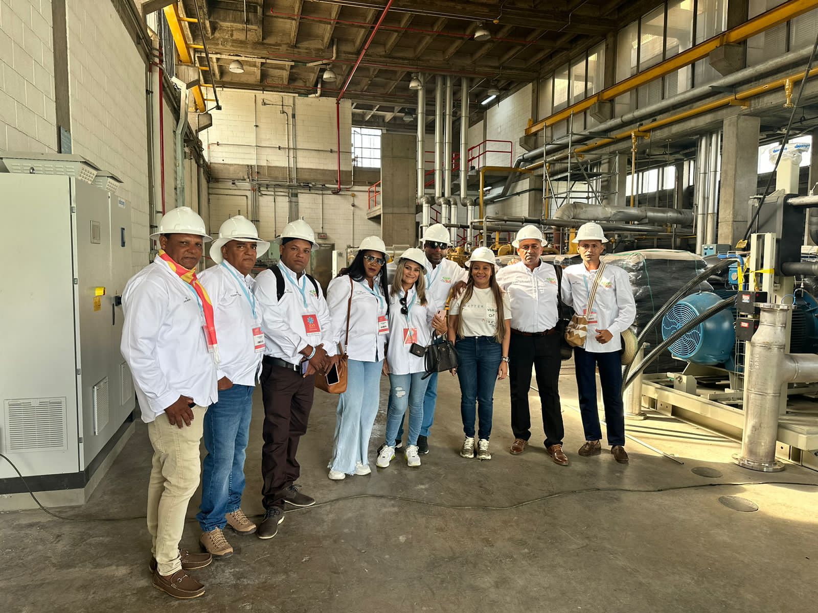 Gerente de Esepgua y ediles de Riohacha visitan planta de tratamiento de aguas residuales de EPM en Itagüi