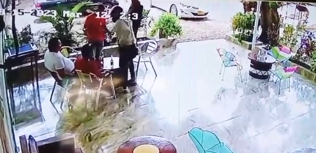 Delincuentes atracan a dos personas y las amenazan para que paguen ‘vacuna’ por permanecer en Fonseca