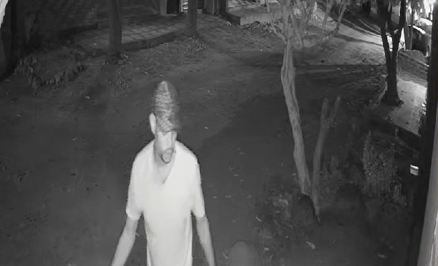 Sujeto hurta un bolso que contenía objetos de valor en el barrio Cooperativo de Riohacha