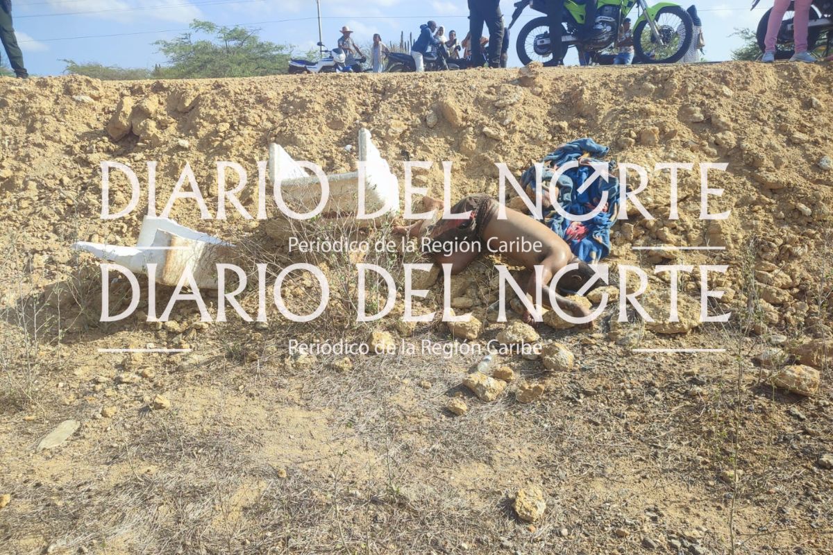 Encuentran a una persona muerta con un impacto de bala en la vía Manaure – Uribia