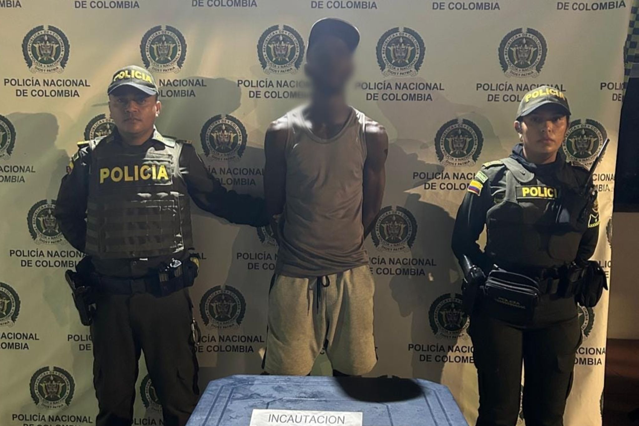 Vendedor fue capturado cuando llevaba ocultas dosis de clorhidrato de cocaína en un carrito de tinto