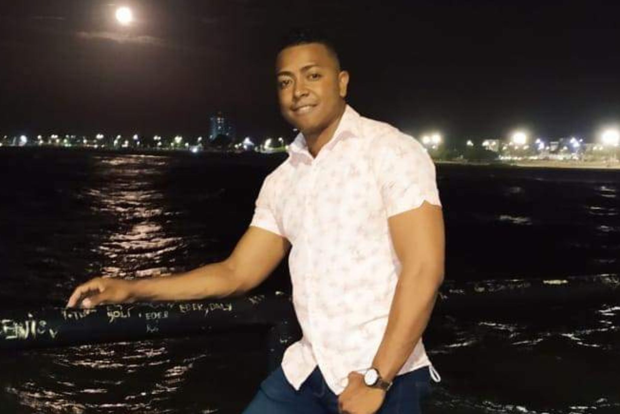 Entrenador recibió un disparo en intento de atraco y el delincuente fue capturado por la comunidad