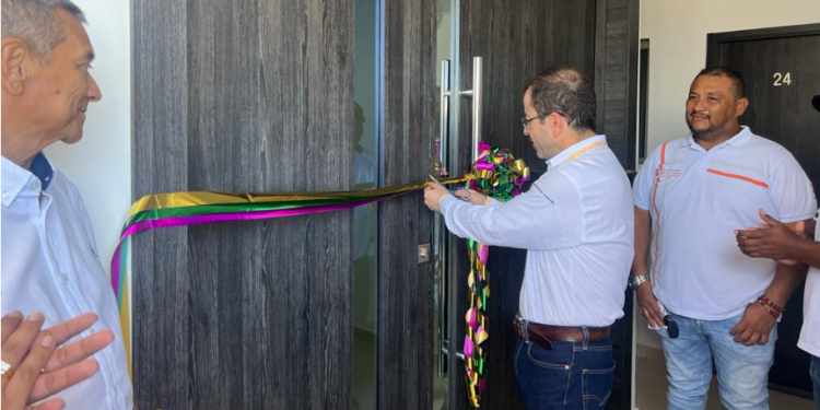 Cerrejón inaugura punto de atención a la comunidad en el municipio de Uribia