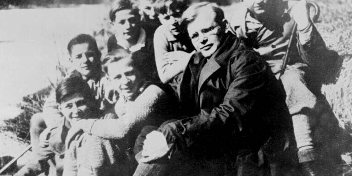 Teoría de la estupidez de Bonhoeffer y las cinco leyes de Cipolla
