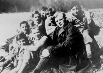 Teoría de la estupidez de Bonhoeffer y las cinco leyes de Cipolla