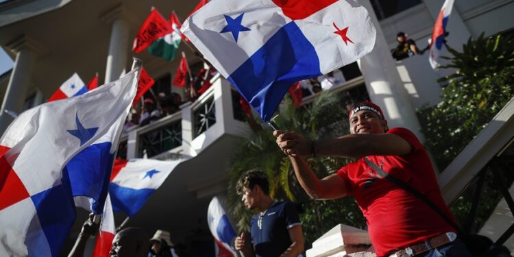 Corte de Panamá declara “inconstitucional” contrato para la explotación de mina de cobre