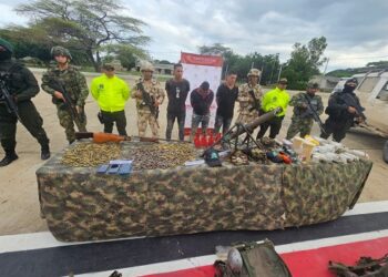 Ejército captura tres presuntos miembros de ‘Los Pachenca’ en medio de combates en Mingueo