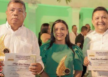 «La Noche de los Mejores” reconoció el aporte de los guajiros al desarrollo de su territorio