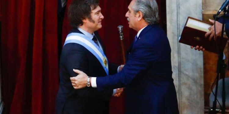 Javier Milei asumió hoy la presidencia de Argentina