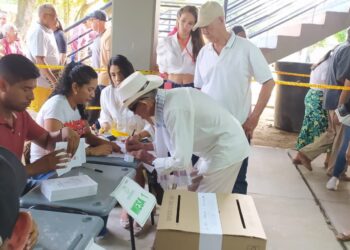 Colombianos en Gamarra, Cesar acuden a las urnas hoy 24 de diciembre