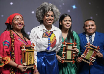 Con dos distinciones, Uniguajira es reconocida en la Noche de la Excelencia Educativa del MEN