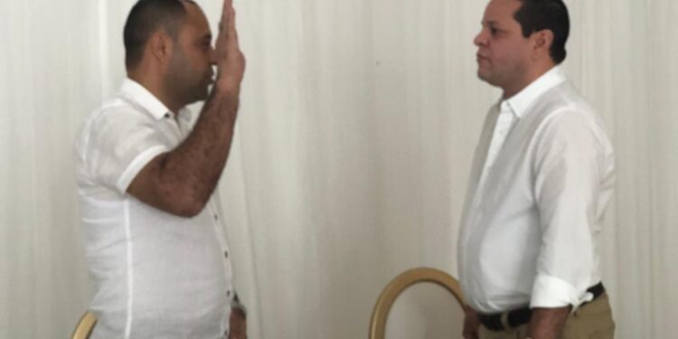 Posesionado alcalde de Dibulla Alberto Montero Molina