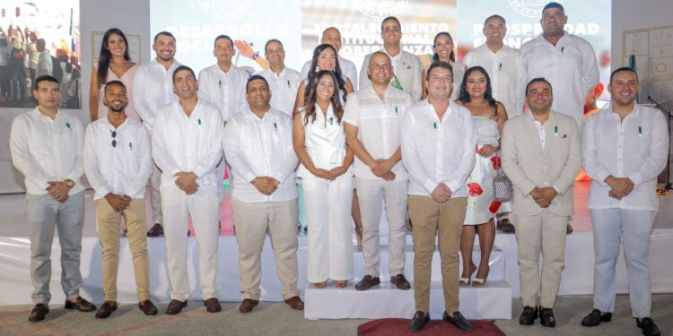 Los compromisos que el gobernador Jairo Aguilar y su gabinete departamental asumen con La Guajira