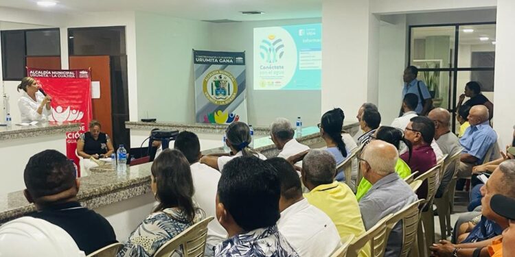 Alcalde de Urumita socializó contrato para construcción y optimización de acueducto