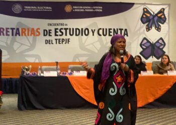 Una cumbre con poder violeta