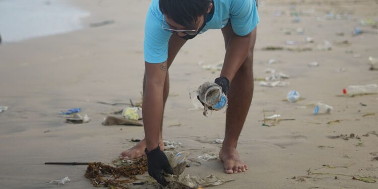 Entró en vigencia Decreto que prohíbe plásticos de un solo uso en Áreas Protegidas de Colombia