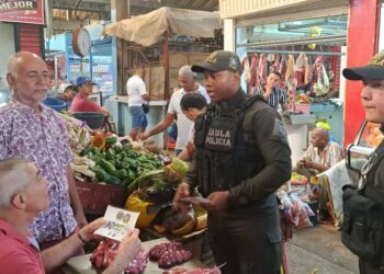 Autoridades intensifican operativos preventivos en el mercado público de Riohacha