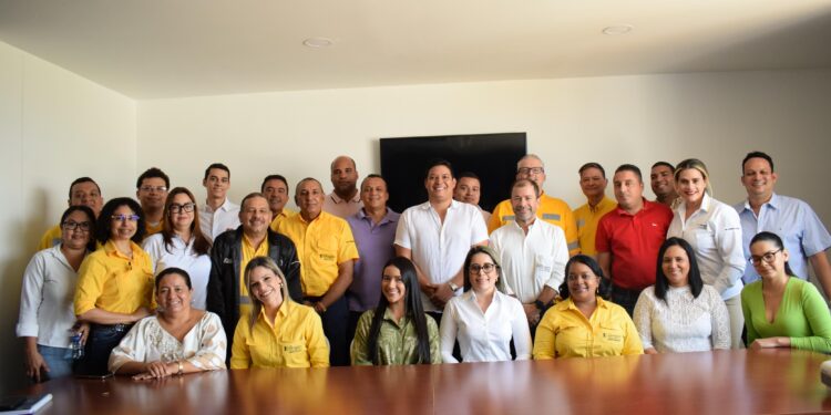 En Barrancas se realizó mesa de trabajo con la empresa Cerrejón