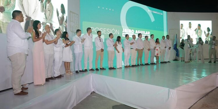 Alborozo efusivo en posesiones con esperanza en buen Gobierno