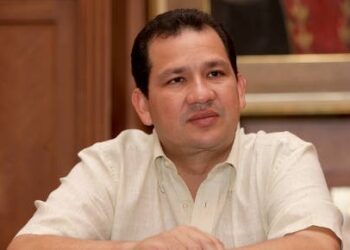 Imputan  a exgobernador del Magdalena por irregularidades en una contratación para los colegios del departamento