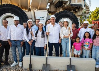 En Barrancas se coloca la primera piedra para la construcción de plazoleta turística