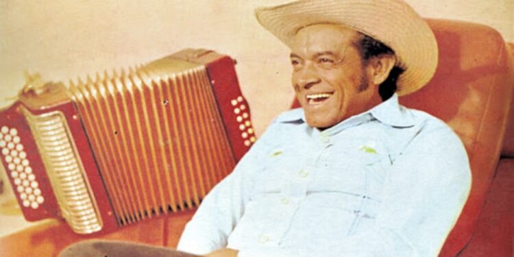 Julio De La Ossa Domínguez, Rey Vallenato de 1975 y compositor de 182 canciones
