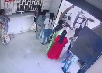 Delincuente atraca a varias mujeres en un punto de recaudo de dinero en Uribia