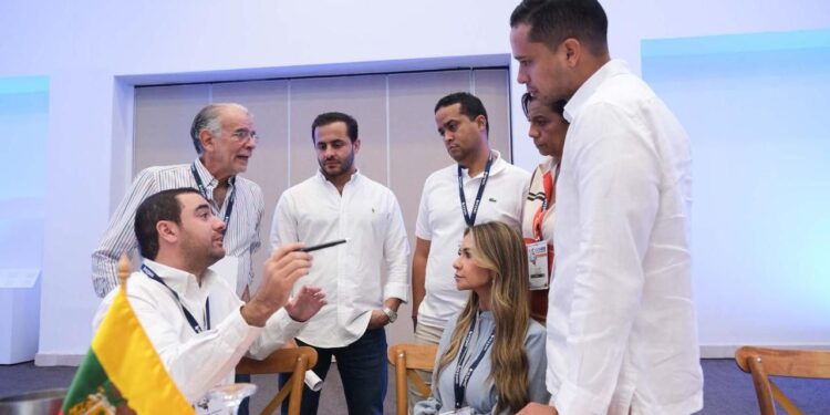 La Guajira participa en la primera ‘Cumbre de Gobernadores, construyendo el desarrollo desde las regiones’