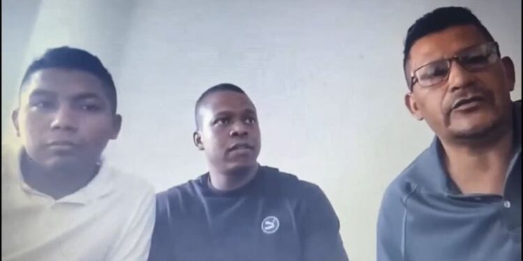 Capturadas tres personas con 74 kilos de cocaína en vehículo oficial de la UNP