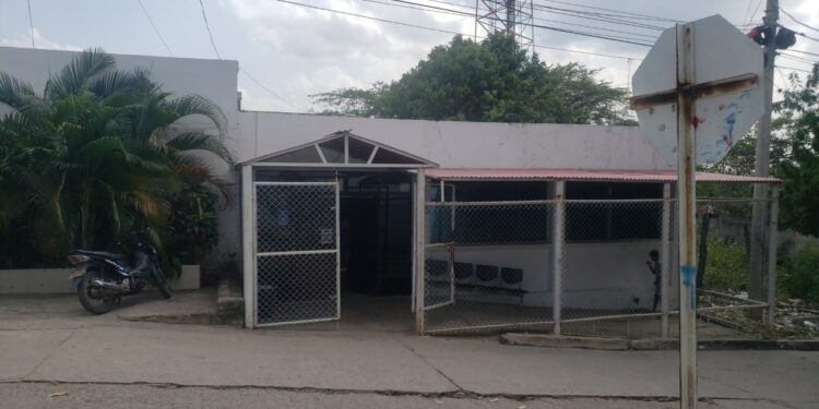 Más de 20 personas son atendidas en el hospital de Albania por presunta intoxicación con queso