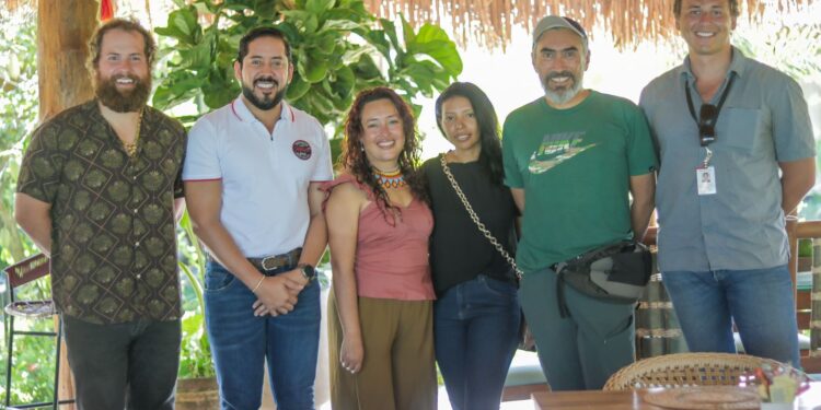 Huella positiva deja visita de equipo de producción de ‘El Trono de Dios’en La Guajira