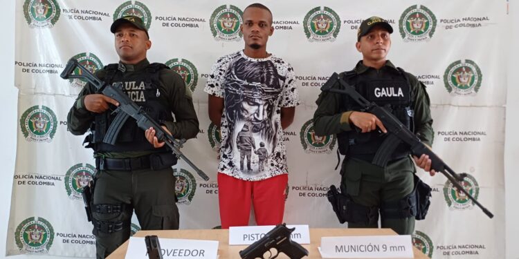 A la cárcel presunto integrante de las AGC dedicado a extorsión en La Guajira