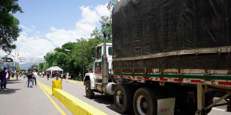 Las exportaciones de Colombia a Venezuela volvieron a crecer: 6,5 % en 2023