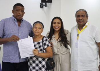 Se entregaron 35 cartas de indemnización a víctimas en Fonseca