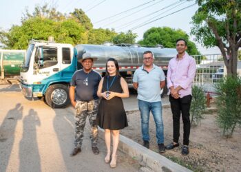 San Juan del Cesar recibió dos carrotanques
