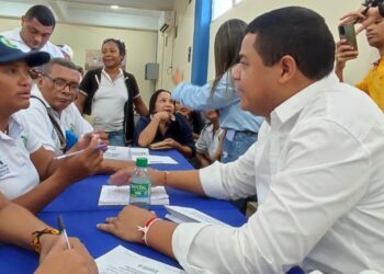Instaladas mesas de diálogos para la elaboración del plan de desarrollo de Riohacha