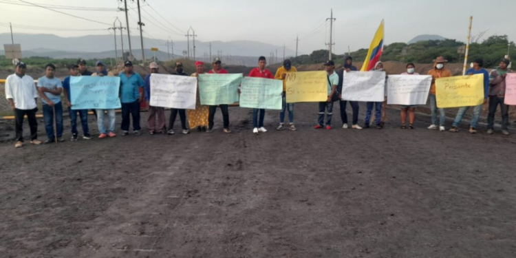 No podemos seguir tan desamparados como comunidad