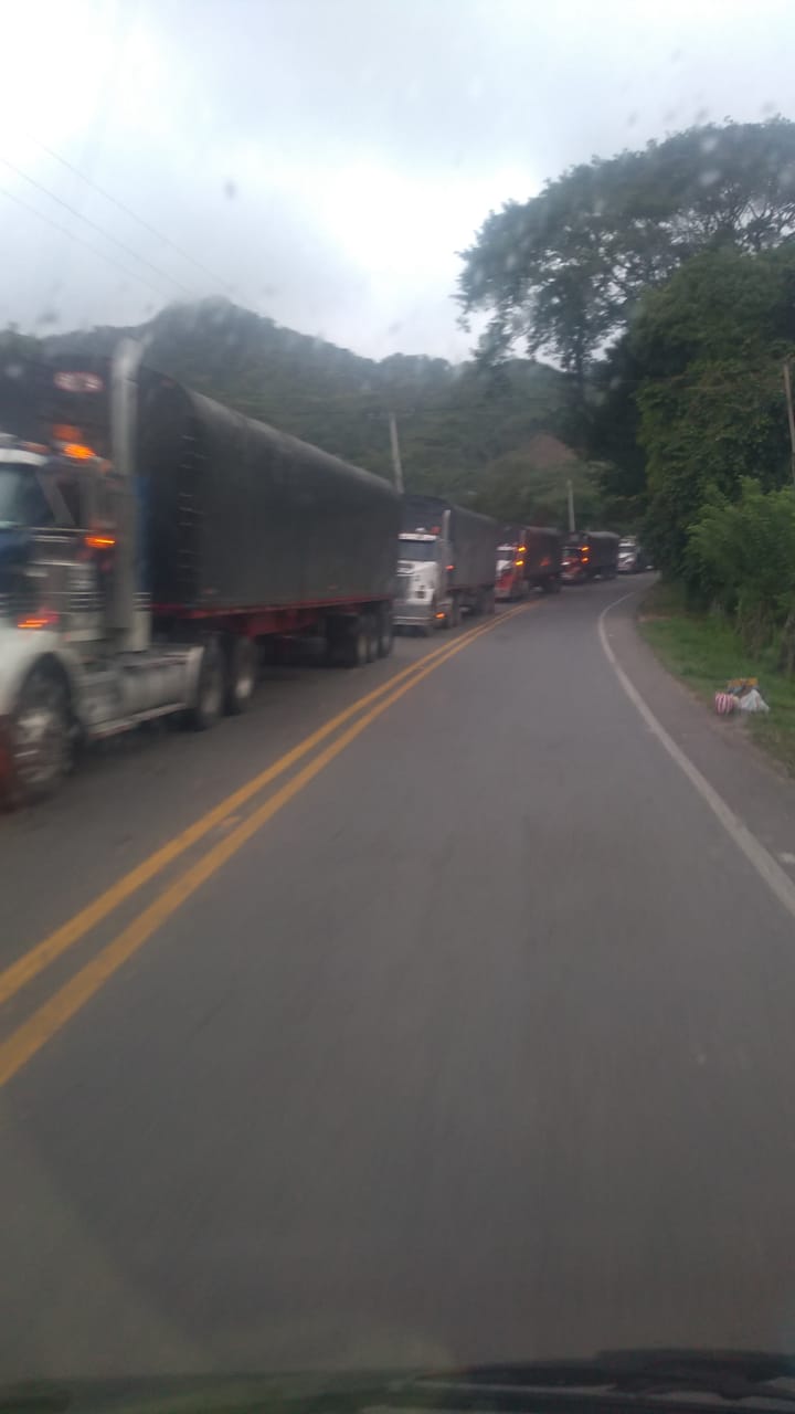 Habitantes de Palomino bloquean la Troncal del Caribe por deficiencia ...