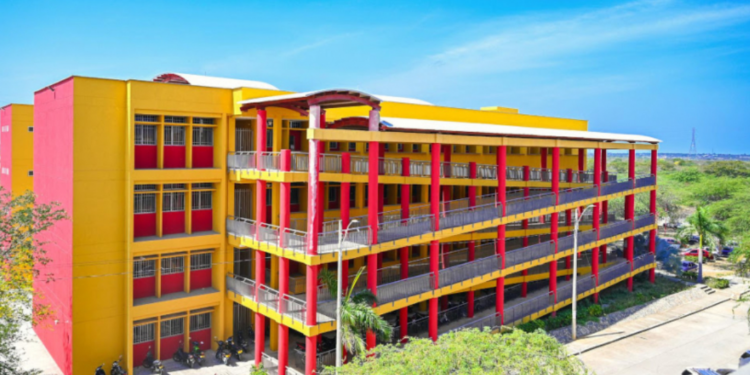 Mineducación otorga registros calificados a dos nuevos pregrados de la Universidad de La Guajira