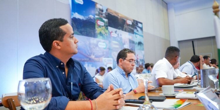Gobernador de La Guajira  elegido representante de la FND ante la UApA